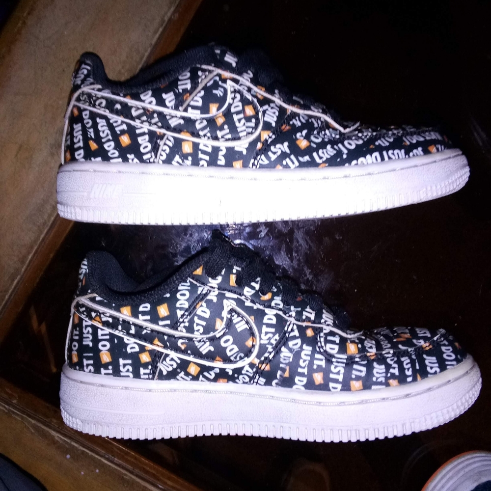 Nike air force 1s